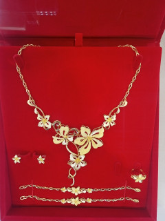 黃金借款案例-全新當舖 590當舖聯盟提供台北市當舖,新北市黃金借款,汐止黃金典當,台北市,新北市,南港黃金借款,七堵黃金借款,五堵,基隆,東湖,內湖,五福社區,大同路台北各區找全新當舖3