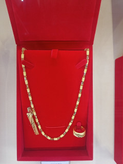 黃金借款案例-聯泰當舖 590當舖聯盟提供台北市當舖,新北市黃金借款,汐止黃金典當,台北市,新北市,南港黃金借款,七堵黃金借款,五堵,基隆,東湖,內湖,五福社區,大同路.各區找聯泰當舖1